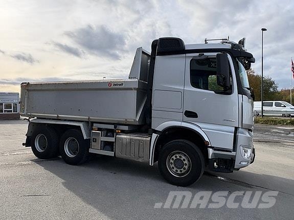 Mercedes-Benz AROCS 2658 Tippbil