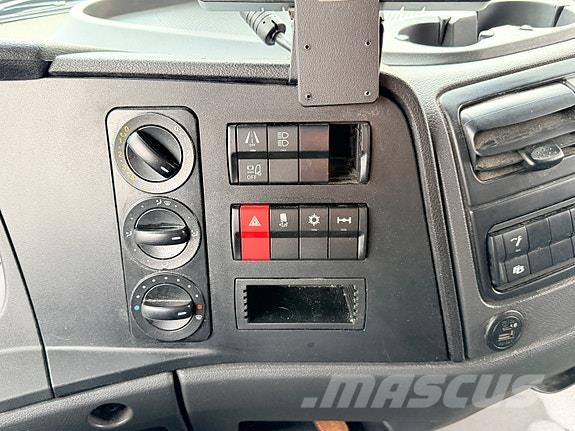 Mercedes-Benz Atego 818L, 3 Seter, webasto, 1000m, AC, 2025kg n Sanduk kamioni