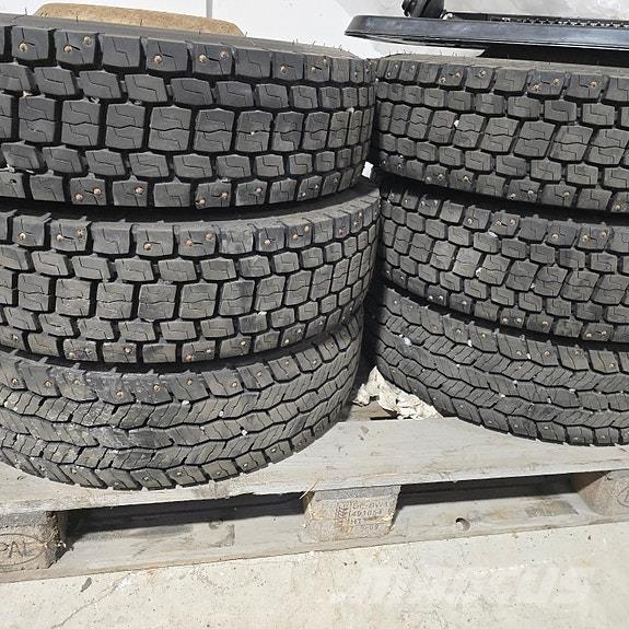 Mercedes-Benz Vario 815D med Palfinger kran Camiones grúa