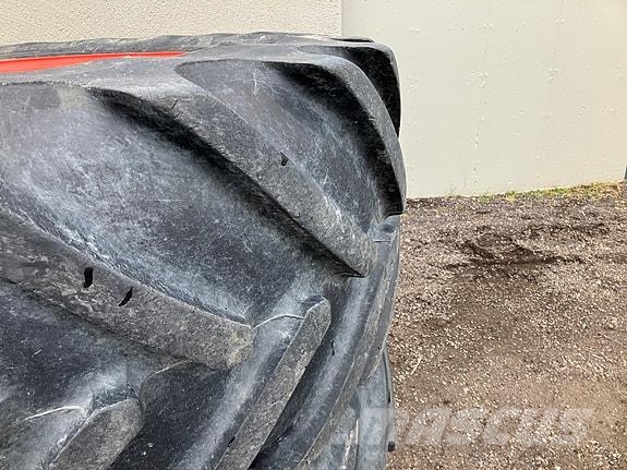 Michelin MachXbib 600/70R30 og 650/85R38 Pneus Agrícolas