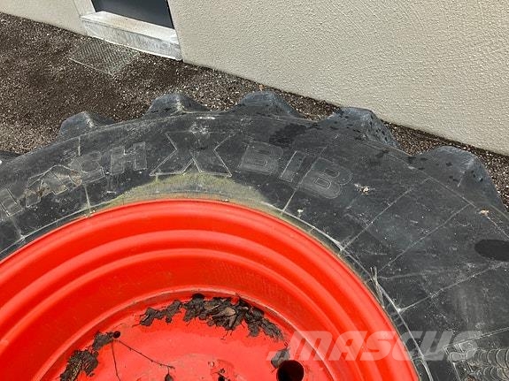 Michelin MachXbib 600/70R30 og 650/85R38 Pneus Agrícolas