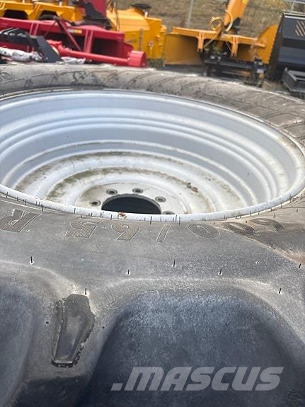 Mitas AC 65 Traktorit