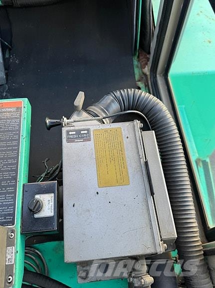 Mitsubishi FD100 معدات البناء - غير ذلك