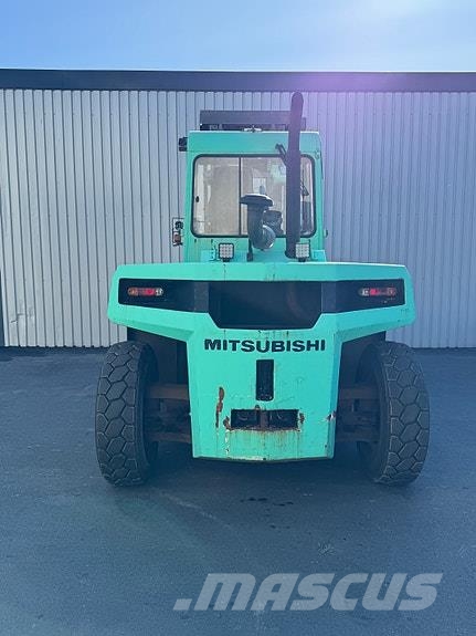 Mitsubishi FD100 معدات البناء - غير ذلك