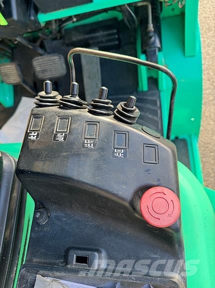 Mitsubishi FD25K Diger