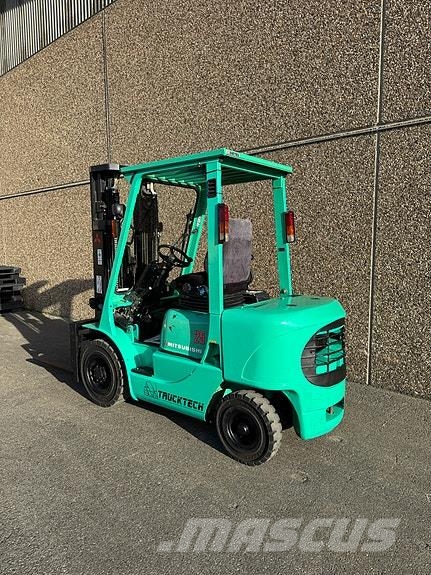 Mitsubishi FD25K Diger