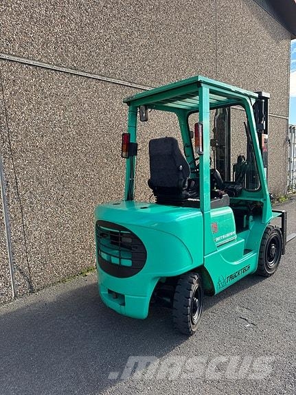 Mitsubishi FD25K Diger