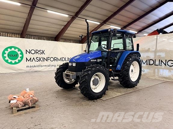 New Holland 5635 Tractors