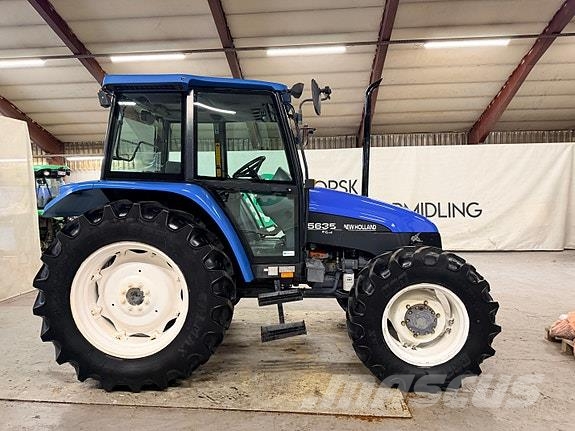 New Holland 5635 Tractors