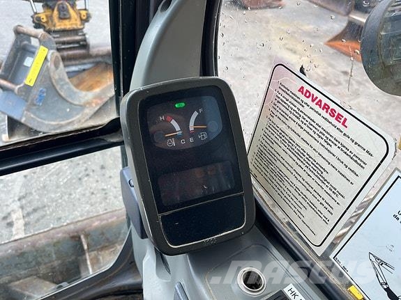 New Holland Kobelco E70SR-1ES Anlegg - Annet