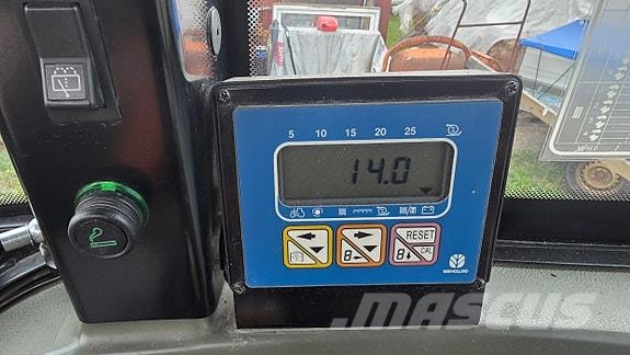 New Holland L85 トラクター