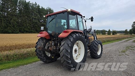 New Holland L85 トラクター