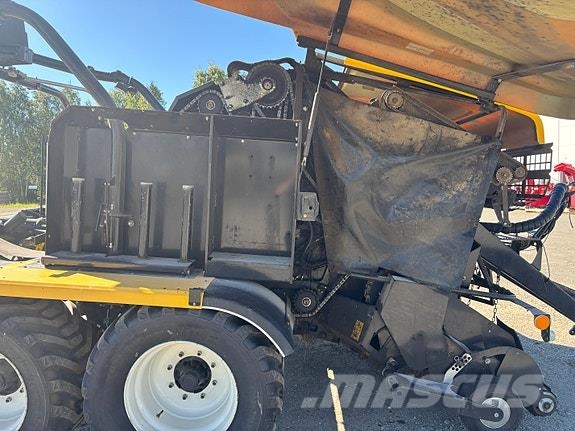 New Holland Rollbaler 135 Ultra 圓型牧草打包機