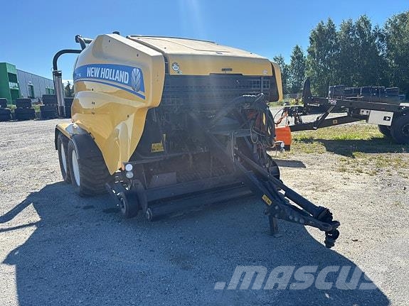 New Holland Rollbaler 135 Ultra 圓型牧草打包機