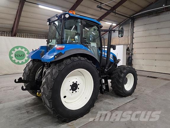 New Holland T5.115 EC#2 sett dekk# الجرارات