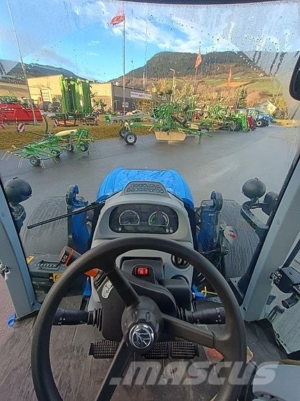 New Holland T5.140 DC- DEMO Traktorji