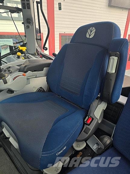 New Holland T6.180 Methane Traktori