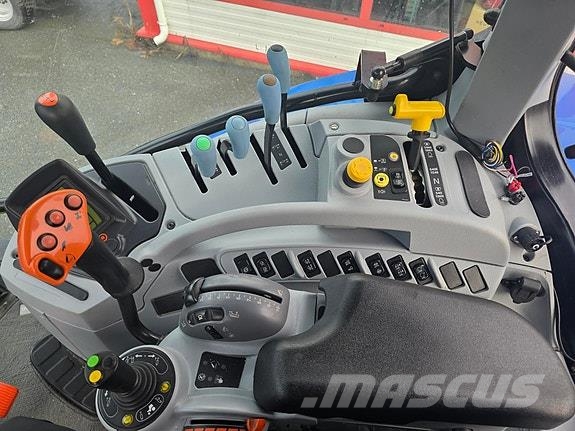 New Holland T6.180 Methane Traktori