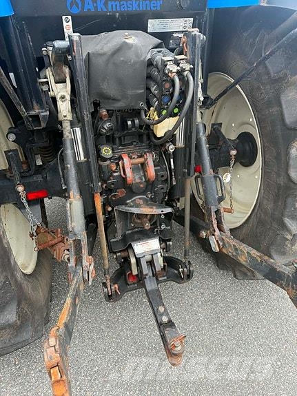 New Holland T6040 Traktorok