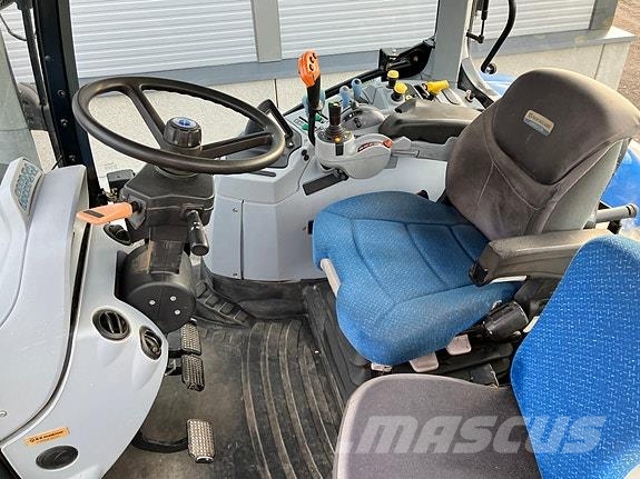 New Holland T6080 Traktoren