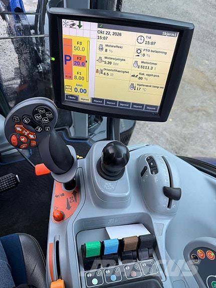 New Holland T7.225 Auto Command Traktorer