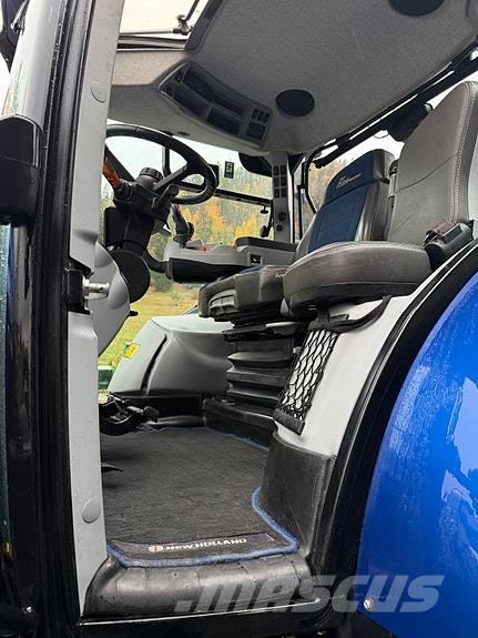New Holland T7.225 Auto Command Traktorer