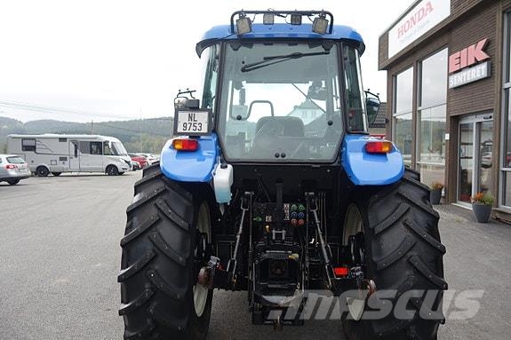 New Holland TD90 الجرارات