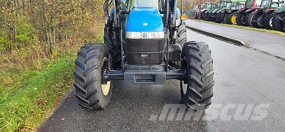 New Holland TD90D Traktorer