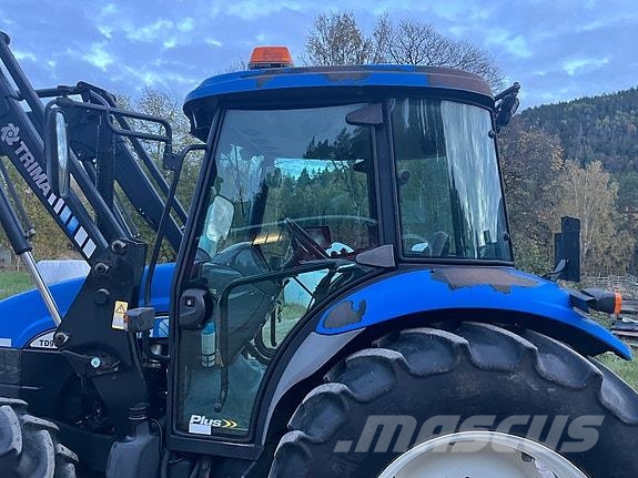 New Holland TD90D Tractors