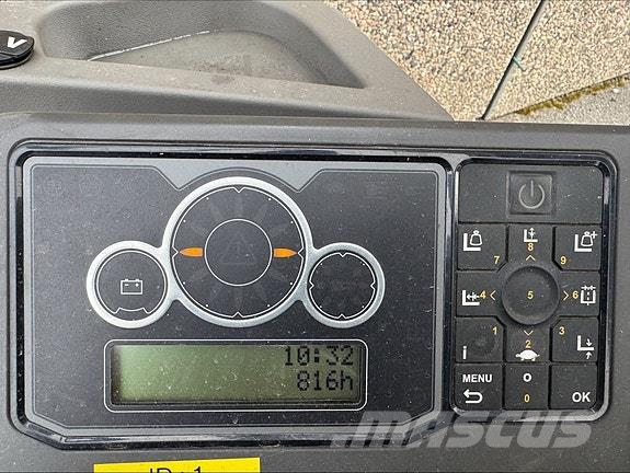 Nissan RG16M 47864 معدات البناء - غير ذلك