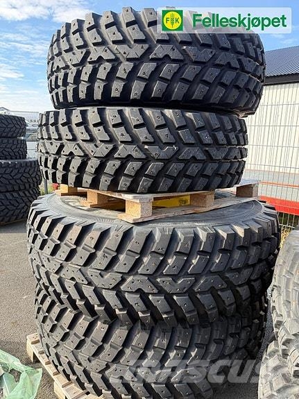 Nokian Hakka TRI 2 540/80R38+440/80R28 Rehvid, rattad ja veljed