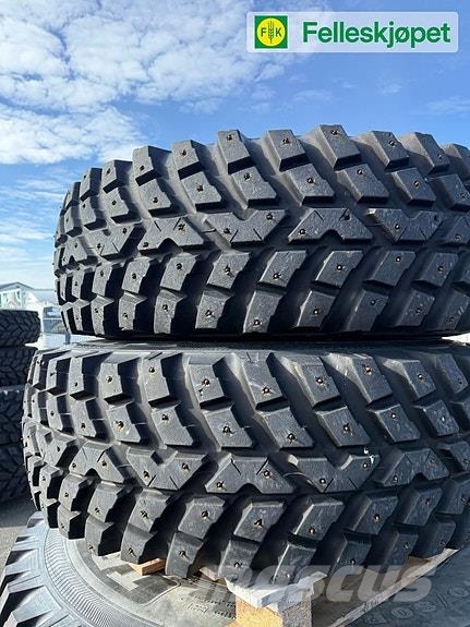 Nokian Hakka TRI 2 540/80R38+440/80R28 Rehvid, rattad ja veljed