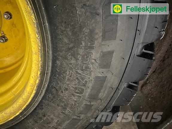 Nokian Hakkapeliitta Traktorid
