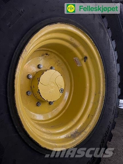 Nokian Hakkapeliitta Traktorid