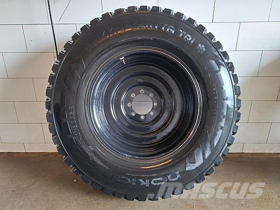 Nokian Hakkapeliitta Tri Gume, točkovi i felne