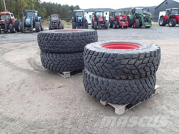 Nokian Hakkapelita hjulsett 540/80R38 og 440/80R28 Tyres, wheels and rims