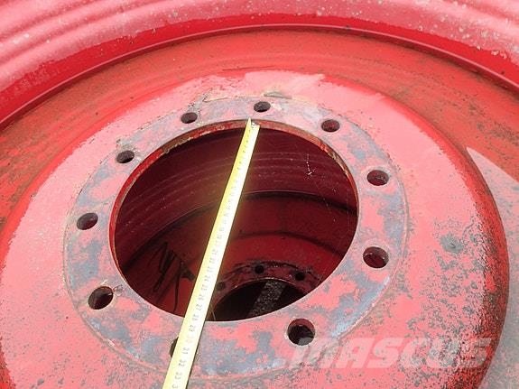 Nokian Hakkapelita hjulsett 540/80R38 og 440/80R28 Tyres, wheels and rims