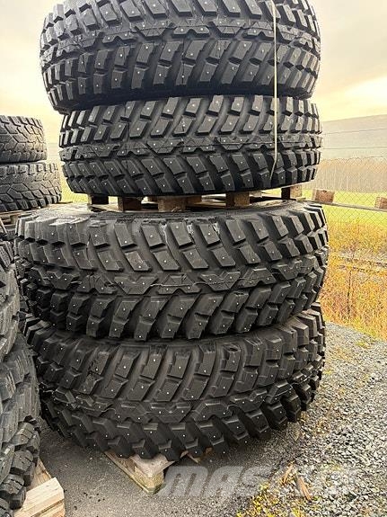 Nokian TRI 2 TRI 2 Rehvid, rattad ja veljed