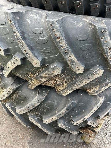 Nokian Tri2 Rehvid, rattad ja veljed