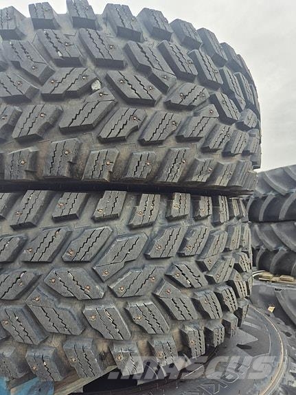 Nokian TRI2 ماكينات زراعية - غير ذلك