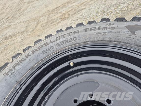 Nokian TRI2 ماكينات زراعية - غير ذلك
