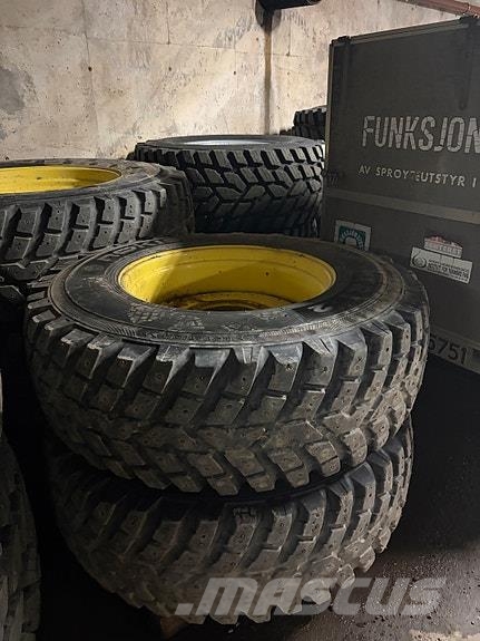 Nokian TRI2 الإطارات والعجلات والحافات