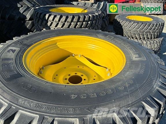Nokian TRI2 Hjul 480/80-34 og 400/80-24 Gume, točkovi i felne