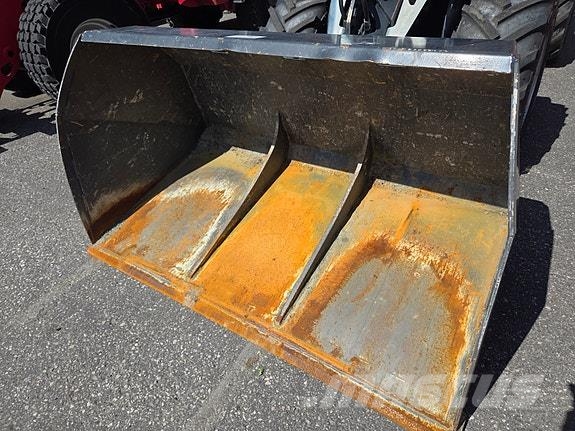 Norcar Lettmasseskuff 150cm Muut tie- ja lumikoneet
