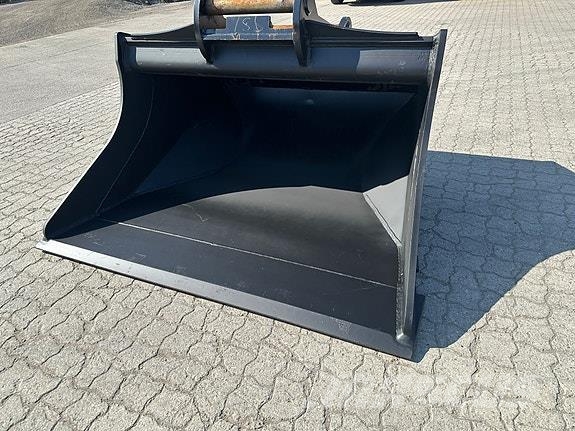 Ny AA Fast pusseskuff 1250 Liter S70 Entreprenad - Övrigt