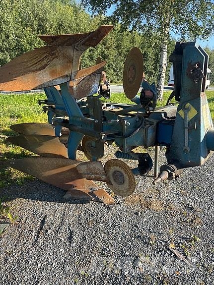  Øverum Cv 398h Реверсивни плугове