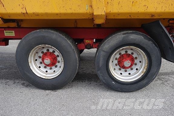 Pronar T679 Universele aanhangers