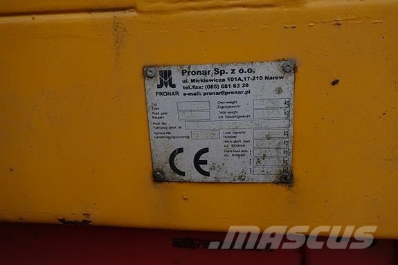 Pronar T679 Universele aanhangers
