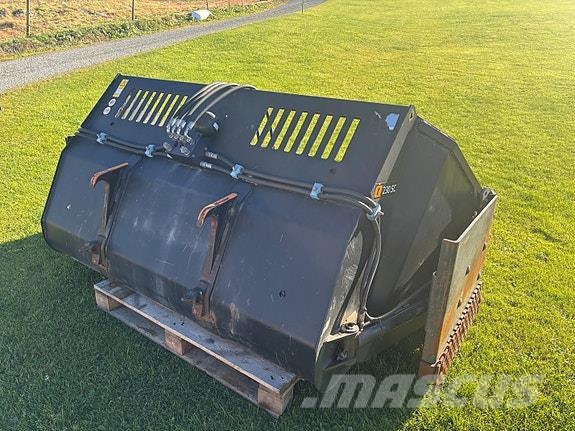 Quicke (Ålø) SC 230 Posipači soli i peska