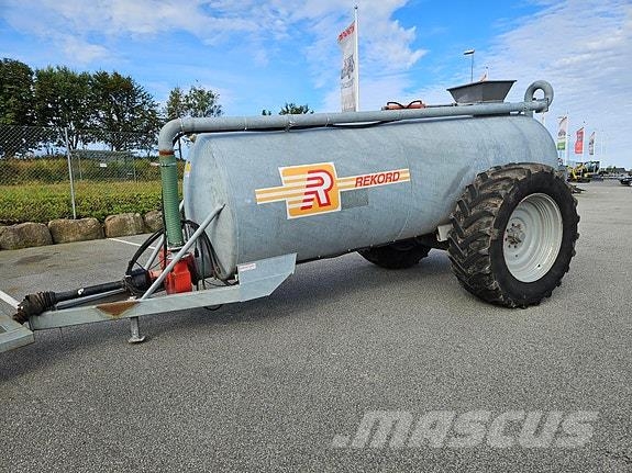 Rekord 8500 Liter Разбрасыватели минеральных удобрений